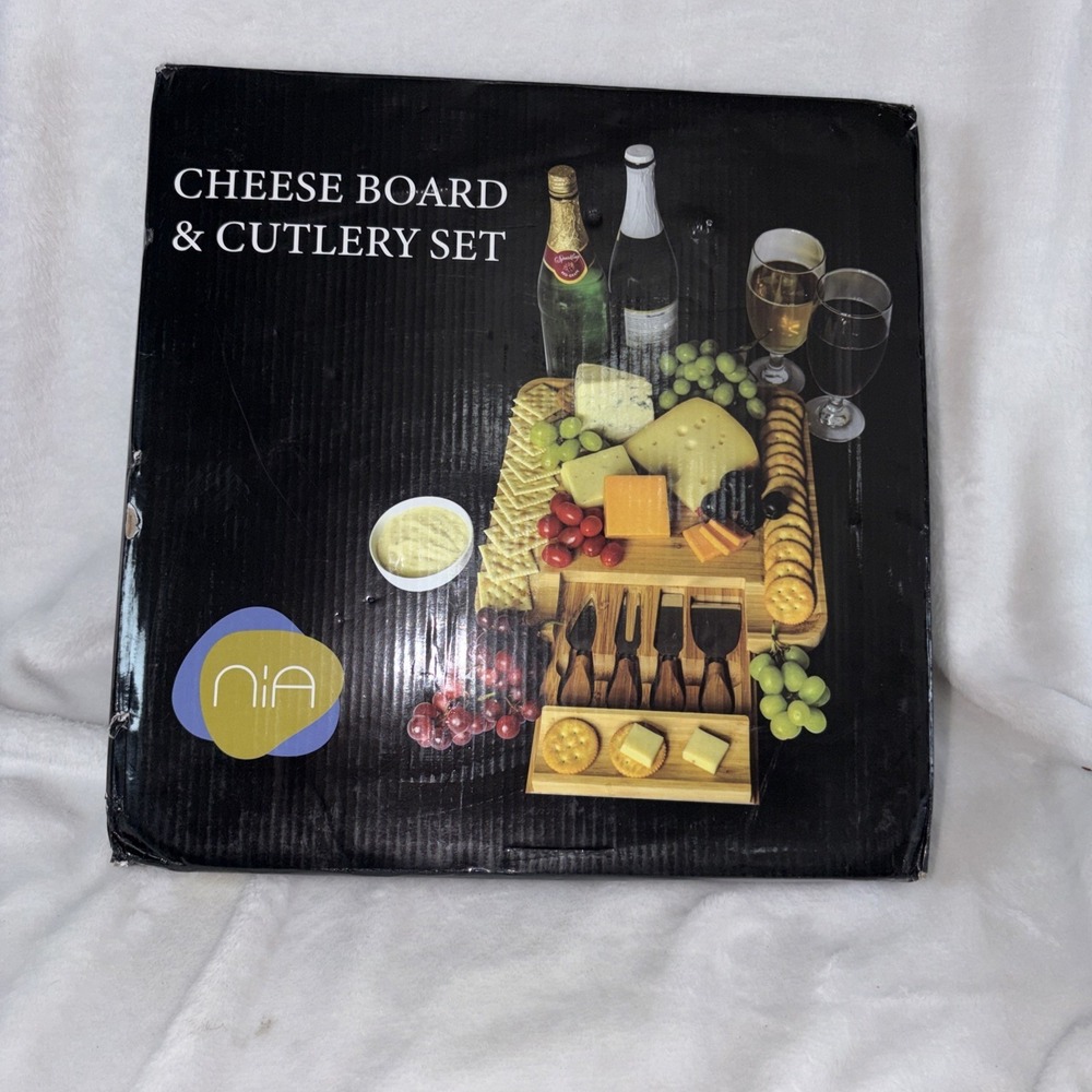 NIA Cheeseboard And Cutlery Set Party Appetizer Tray Picnic Accessories EUC